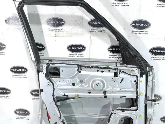 Дверь передняя левая Range Rover L322 2002-2012