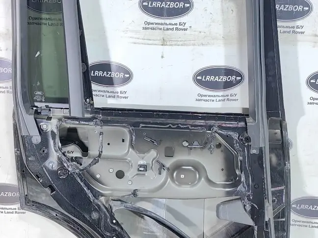 Дверь задняя левая Range Rover L322 2002-2012