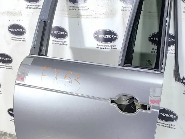 Дверь задняя левая Range Rover L322 2002-2012