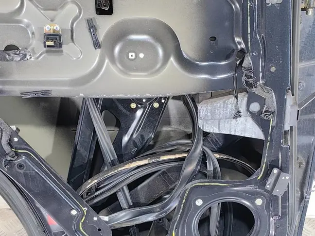 Дверь задняя левая Range Rover L322 2002-2012