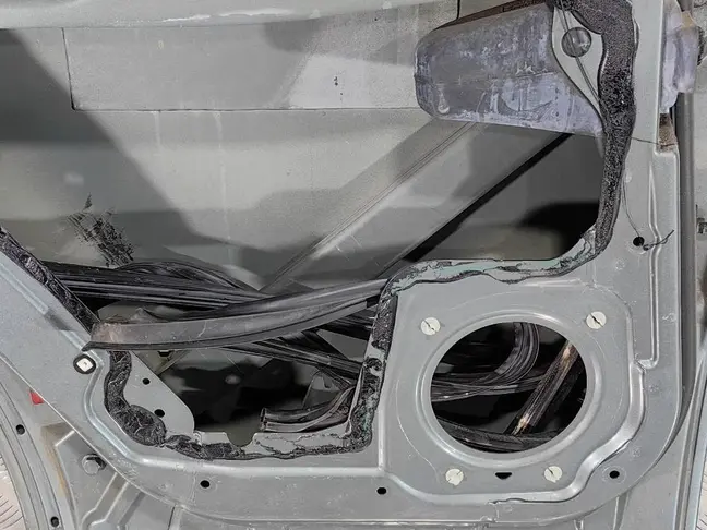 Дверь задняя левая Range Rover L322 2002-2012