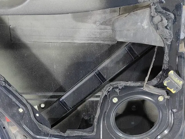 Дверь задняя левая Range Rover L322 2002-2012