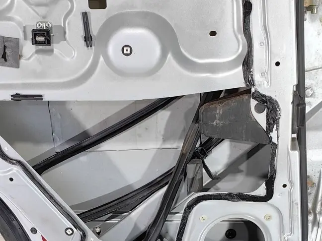 Дверь задняя левая Range Rover L322 2002-2012