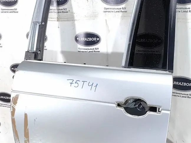 Дверь задняя левая Range Rover L322 2002-2012