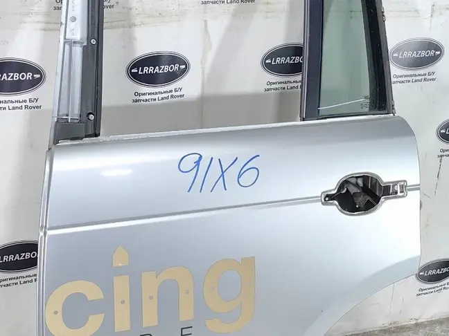 Дверь задняя левая Range Rover L322 2002-2012