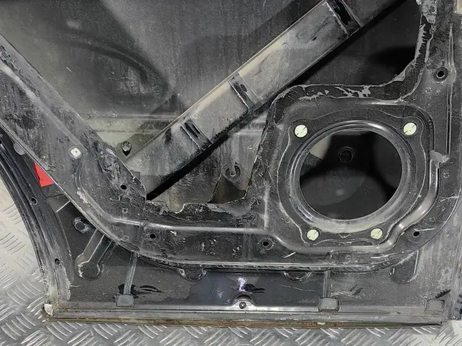 Дверь задняя левая Range Rover L322 2002-2012