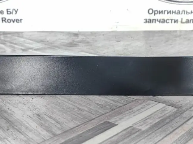 Молдинг стойки задний левый Range Rover L322