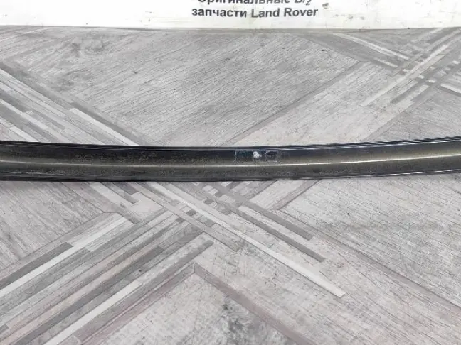 Молдинг стойки задний левый Range Rover L322