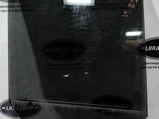 Стекло двери задней правой Range Rover Sport L320