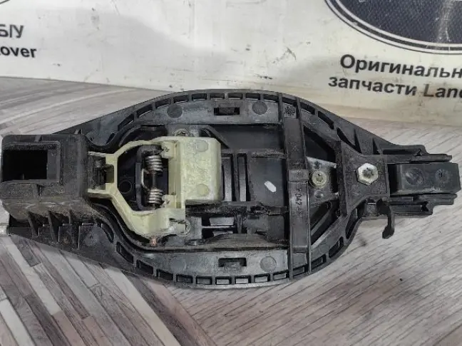 Ручка двери передняя правая Range Rover L322