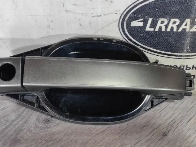 Ручка двери передняя правая Range Rover L322