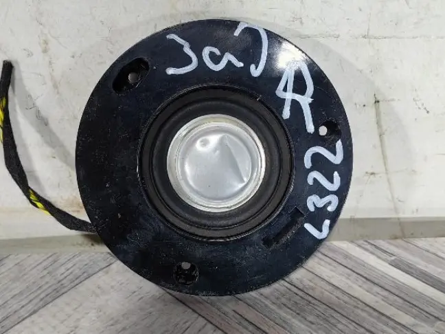 Динамик среднечастотный Range Rover 3 02-05 L322