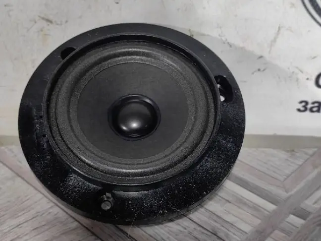 Динамик среднечастотный Range Rover 3 02-05 L322