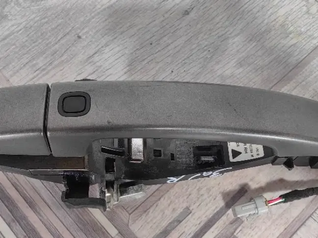 Ручка двери задняя правая Range Rover Sport L320