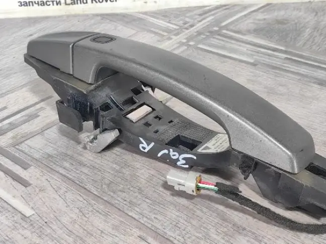 Ручка двери задняя правая Range Rover Sport L320