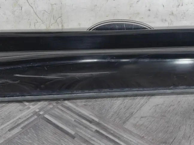 Молдинг передний левый  Range Rover Sport L320