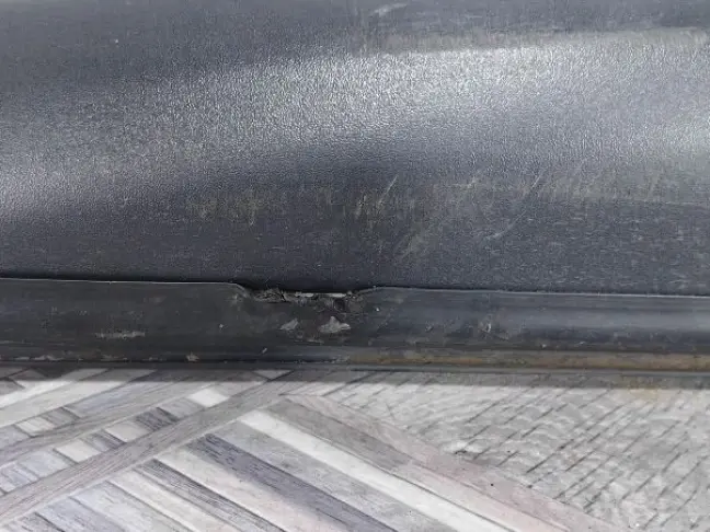 Молдинг двери задний правый Range Rover Sport 320