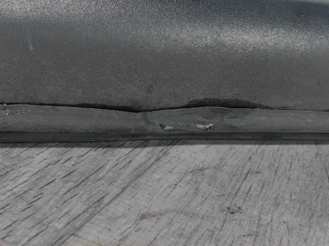 Молдинг двери задний правый Range Rover Sport 320