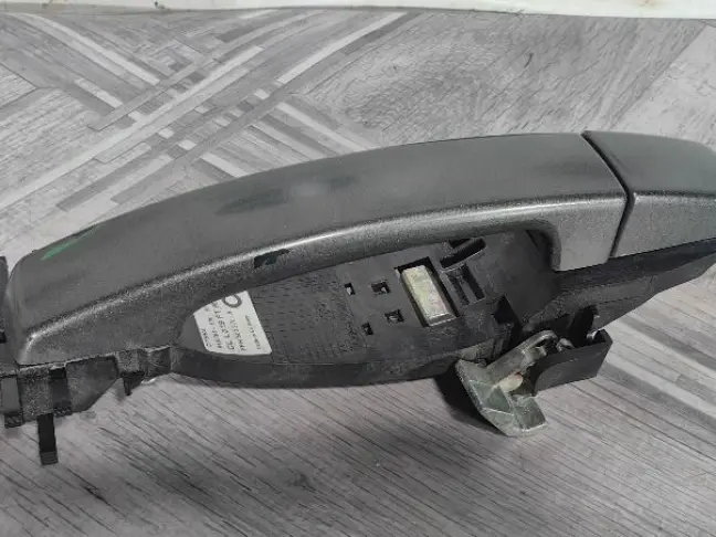 Ручка двери передняя правая Range Rover Sport L320