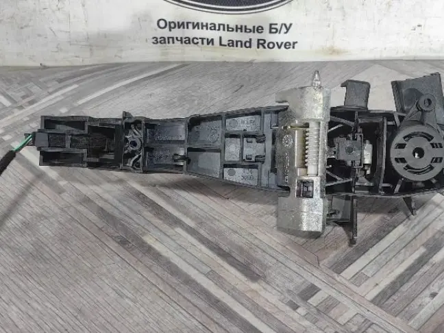 Ручка двери передняя левая Range Rover Sport L320