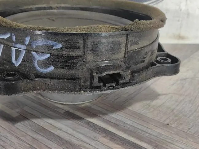 Динамик задний Range Rover L322 2002-2005