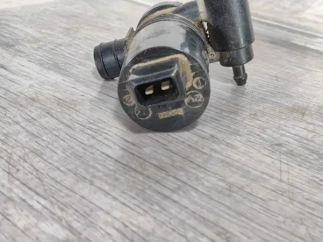 Моторчик омывателя  Land Rover Freelander 2 2.2