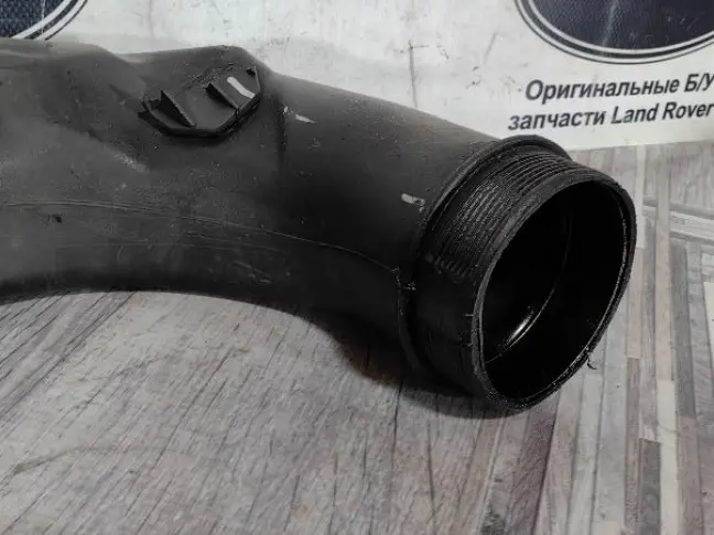 Патрубок турбины Land Rover Freelander 2 2.2