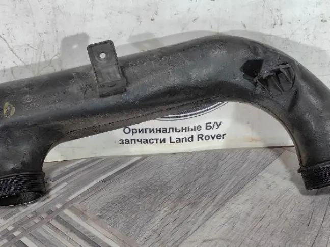 Патрубок турбины Land Rover Freelander 2 2.2