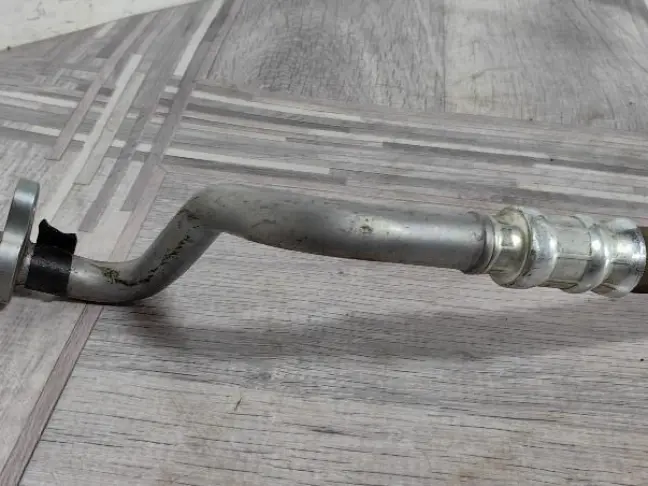 Трубка кондиционера Land Rover Freelander 2 2.2