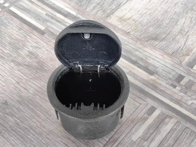 Пепельница Land Rover Freelander 2 2.2