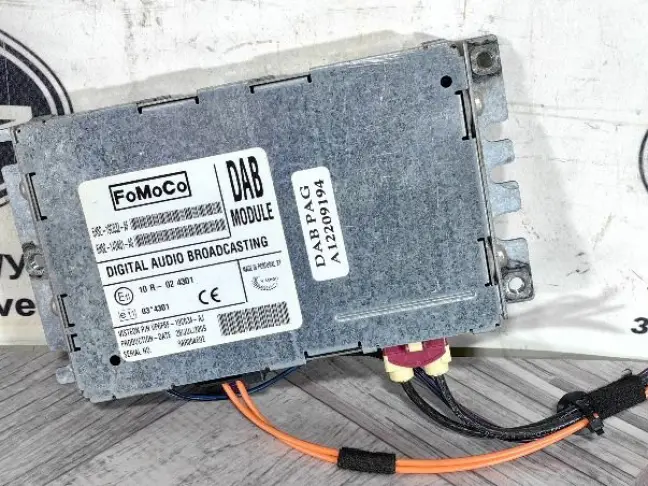 Блок аудио Land Rover Freelander 2