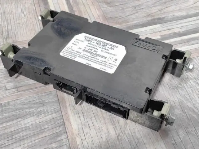 Блок телефона Land Rover Freelander 2 2.2