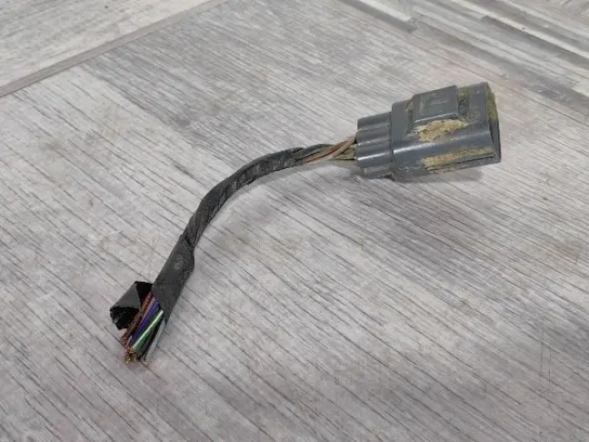 Фишка заднего фонаря Land Rover Freelander 2