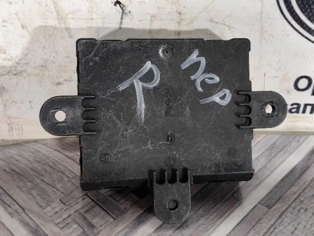 Блок передней двери Land Rover Freelander 2