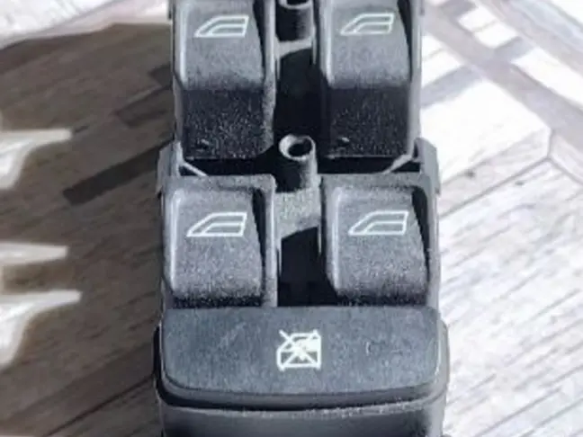 Блок стеклоподьемников Land Rover Freelander 2