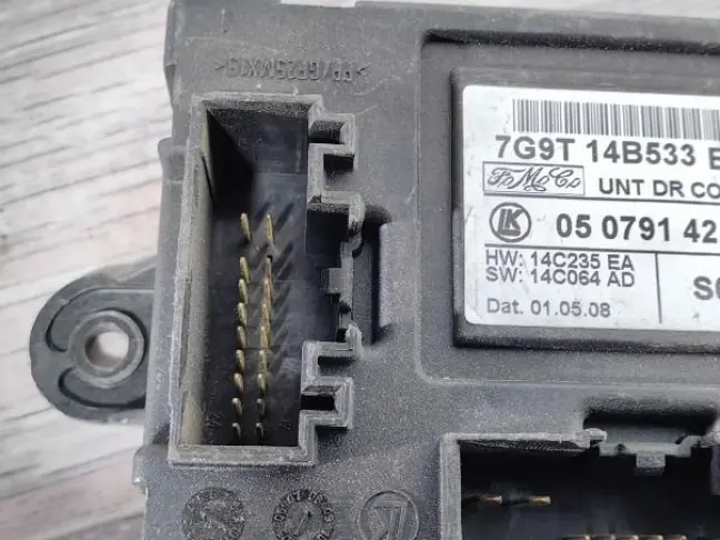 Блок передней двери Land Rover Freelander 2