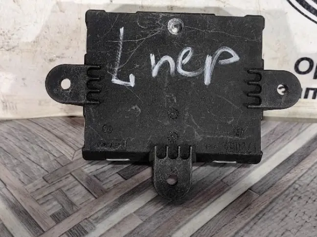 Блок передней двери Land Rover Freelander 2