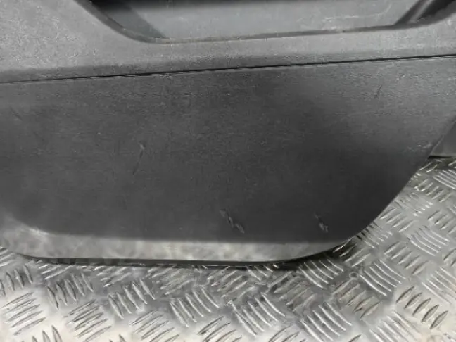 Обшивки карты дверей Land Rover Evoque L538