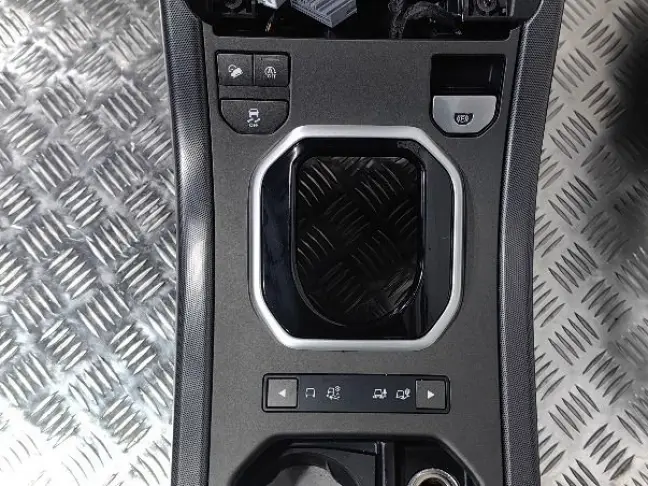 Консоль центральная Land Rover Evoque L538