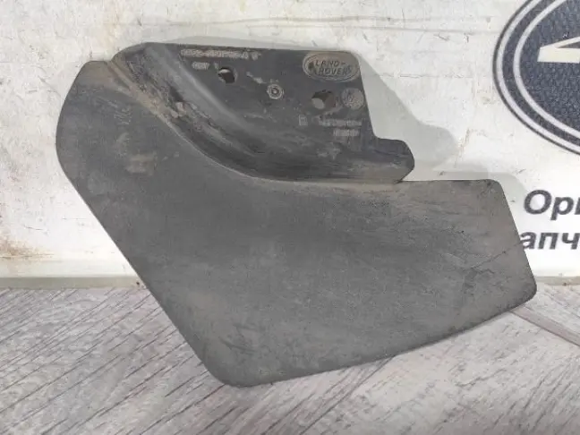 Брызговик задний правый Range Rover Evoque 2 L551