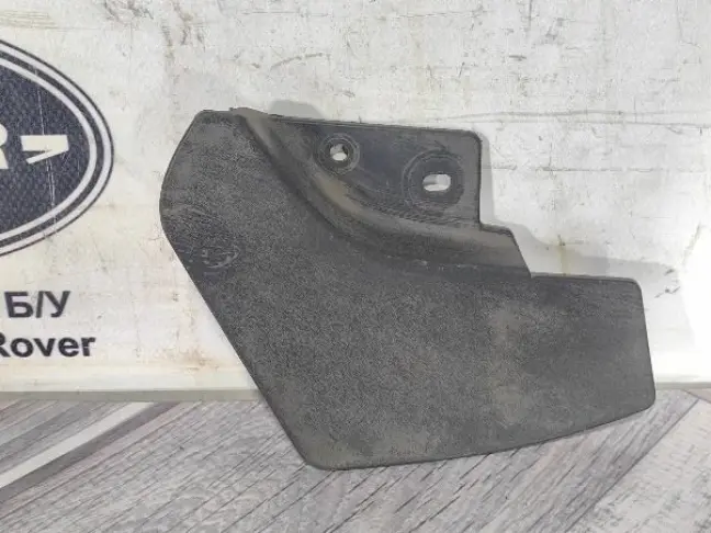 Брызговик задний левый Range Rover Evoque 2 L551