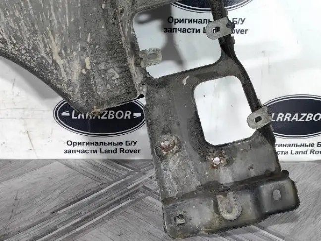 Крыло переднее правое Range Rover 3 L322 02-05