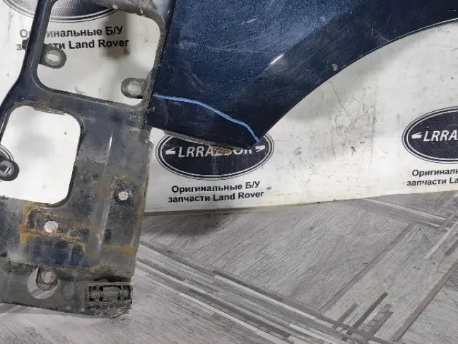 Крыло переднее правое Range Rover 3 L322 02-05