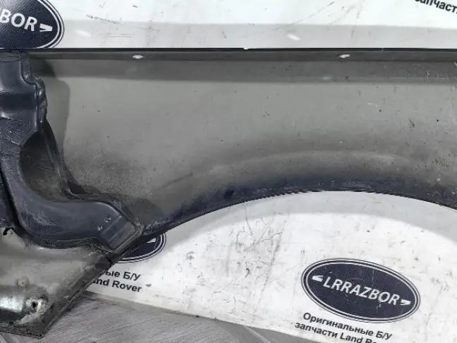 Крыло переднее правое Range Rover 3 L322 02-05