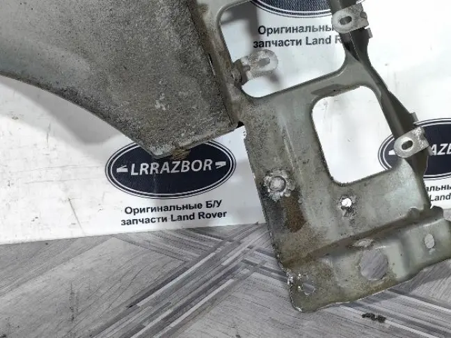 Крыло переднее правое Range Rover 3 L322 02-05