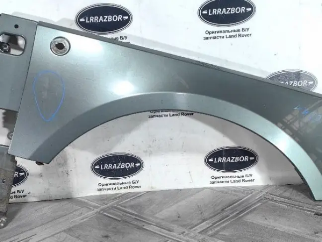 Крыло переднее правое Range Rover 3 L322 02-05