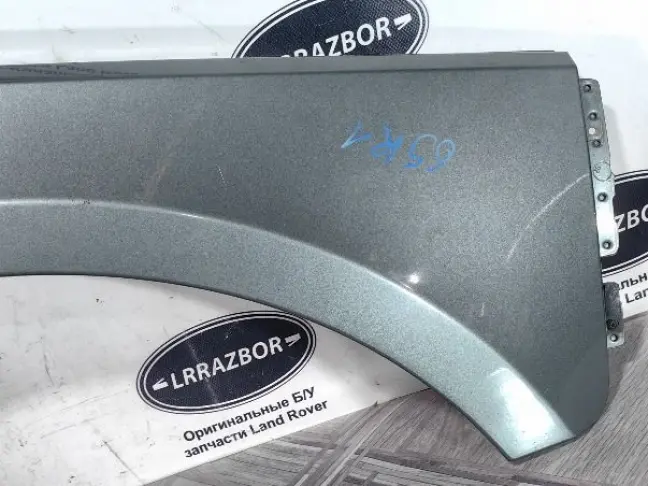 Крыло переднее правое Range Rover 3 L322 02-05