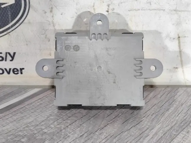 Блок управления дверью  Range Rover Sport L494