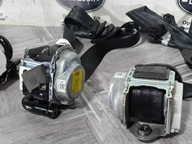 Ремень безопасности пара Land Rover Evoque L551