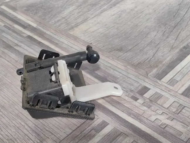 Корпус камеры задней Range Rover Evoque 2 L551